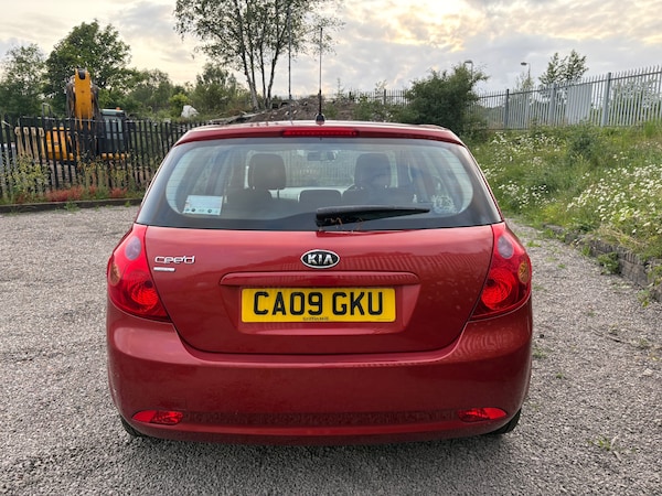 Used Kia Ceed 2009 for sale - 74847158: Photo 4