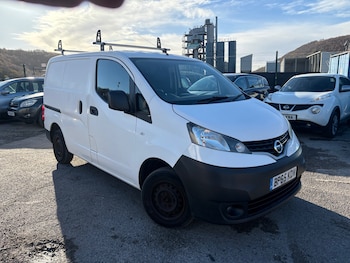 Nissan - NV200