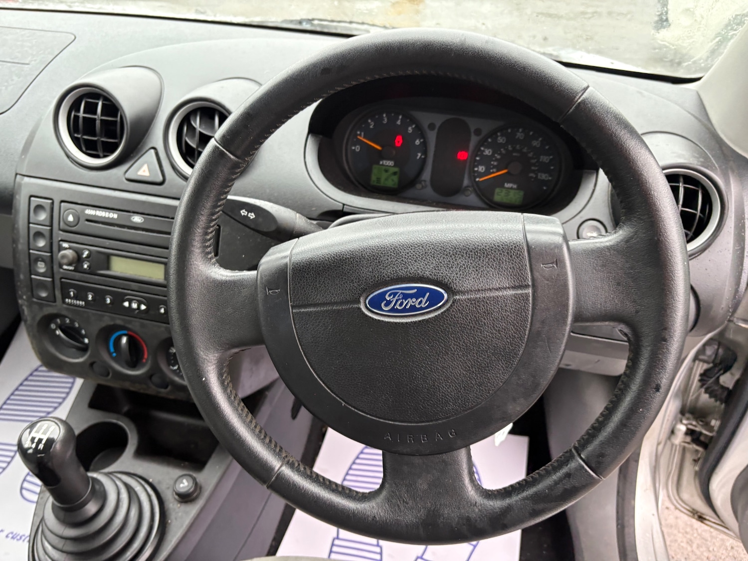 Used Ford Fiesta 2002 for sale - 76946090: Photo 10