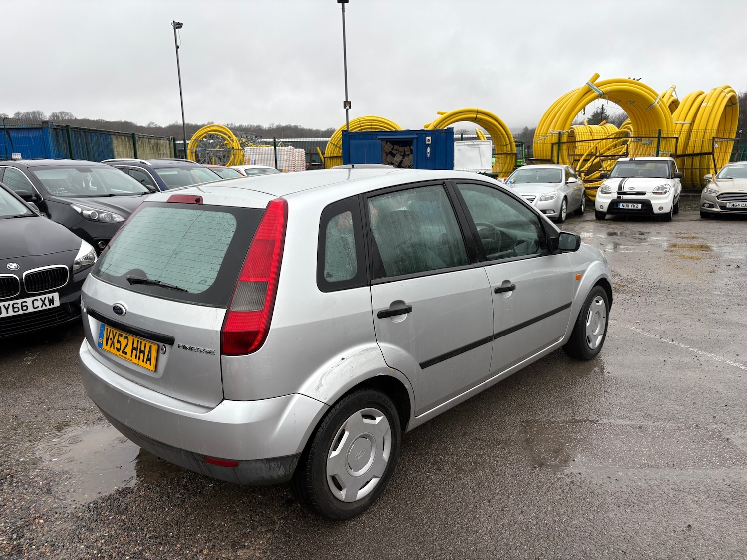 Used Ford Fiesta 2002 for sale - 76946090: Photo 3