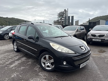2010 (10) - 1.6 VTi Sport 5dr / Long Mot -