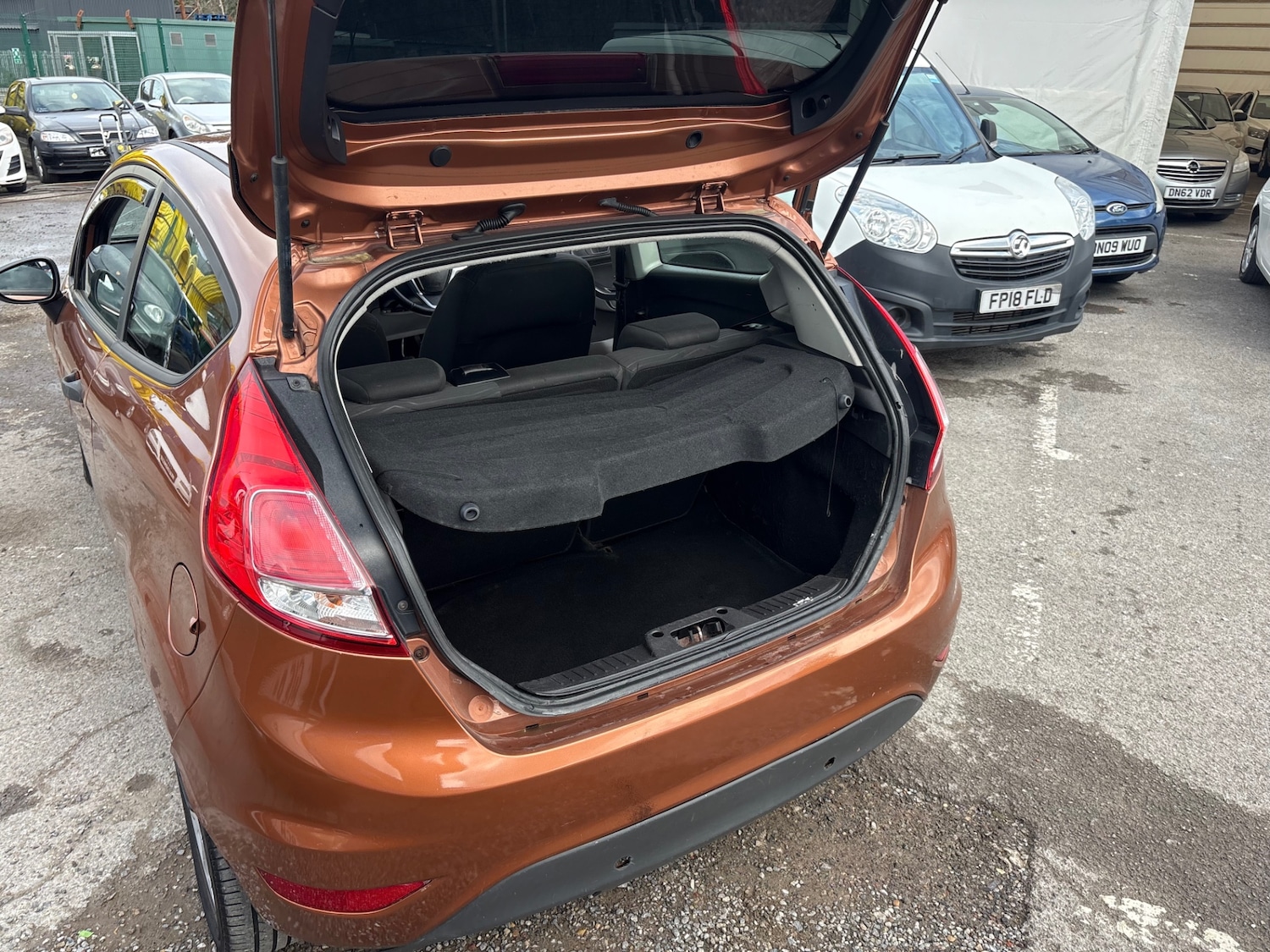 Used Ford Fiesta 2013 for sale - 78026061: Photo 17