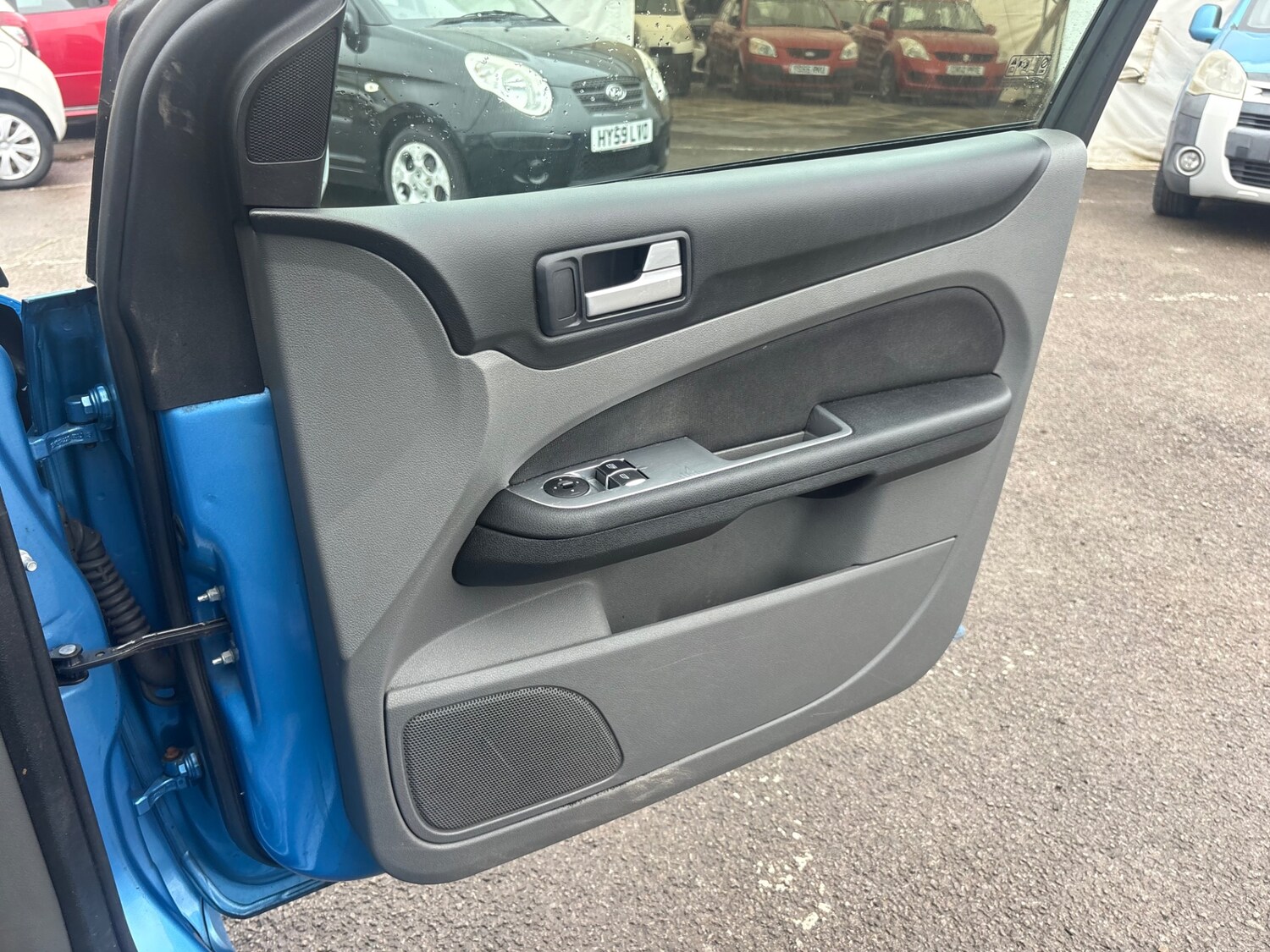 Used Ford Focus 2011 for sale - 78123055: Photo 13