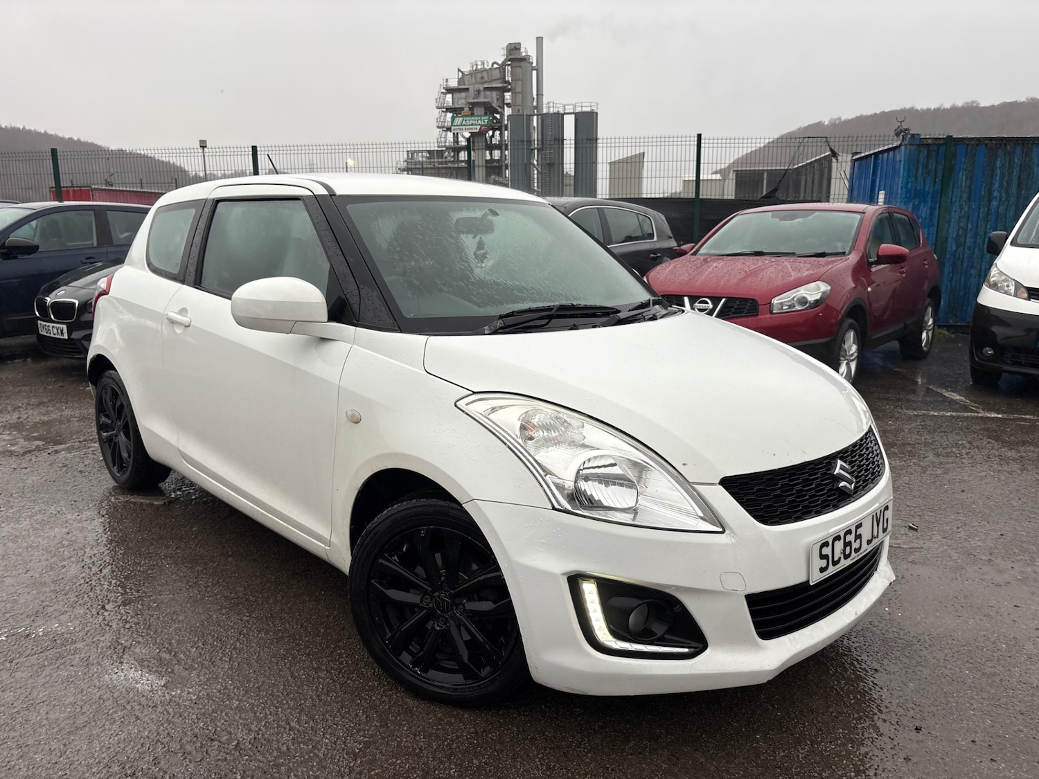 Used Suzuki Swift 2015 for sale - 76835076: Photo 1