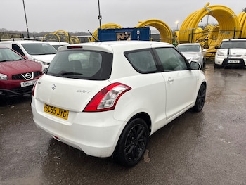 Used Suzuki Swift 2015 for sale - 76835076: Photo