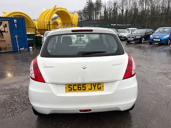 Used Suzuki Swift 2015 for sale - 76835076: Photo