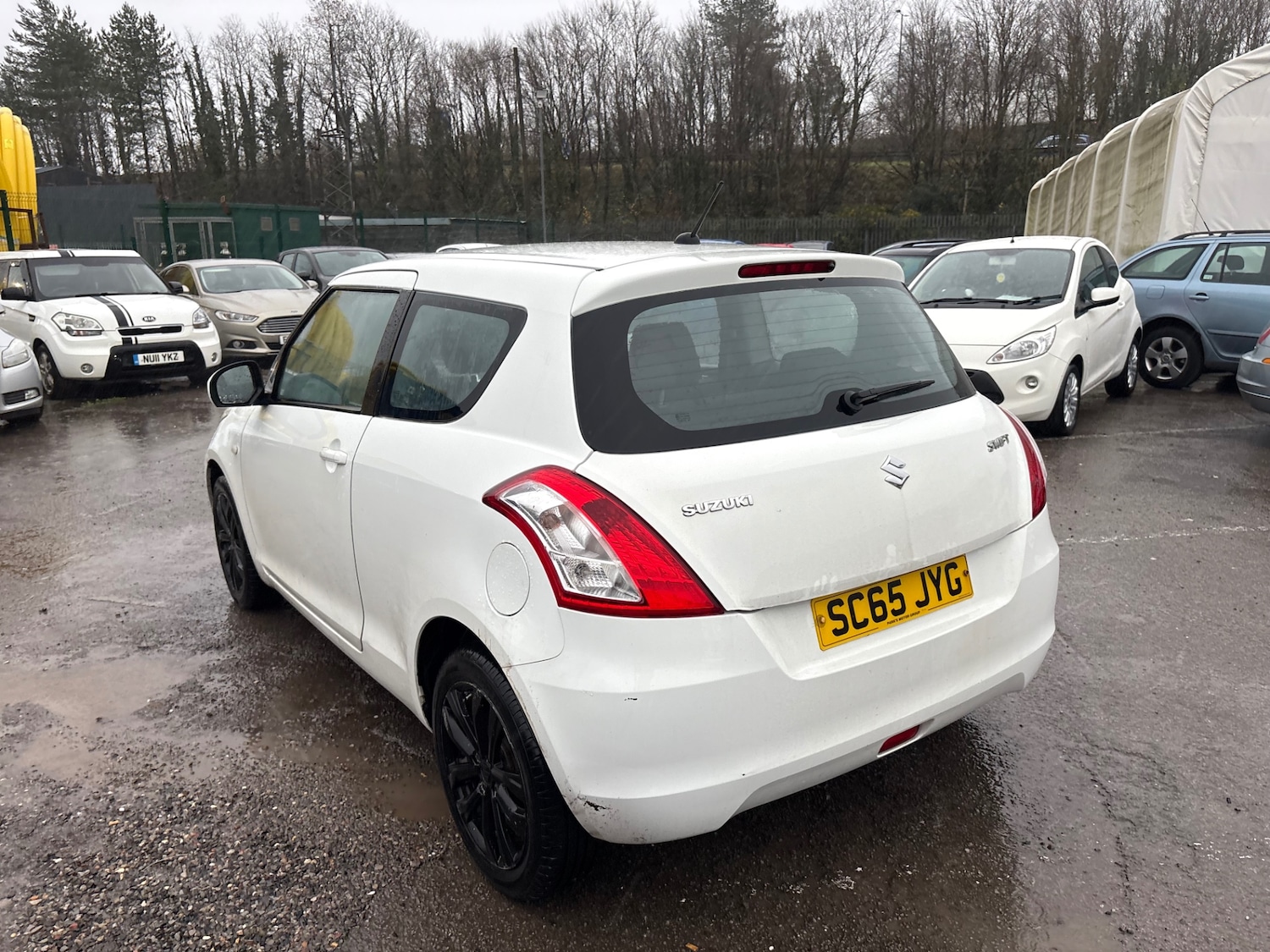 Used Suzuki Swift 2015 for sale - 76835076: Photo 5