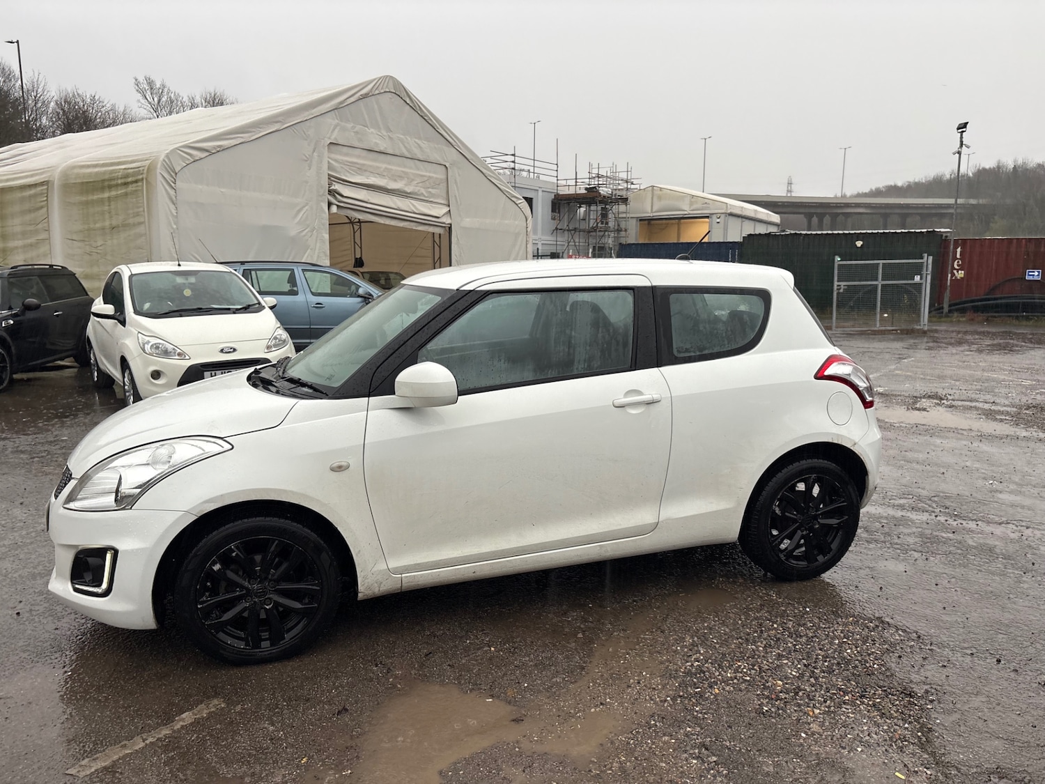 Used Suzuki Swift 2015 for sale - 76835076: Photo 6