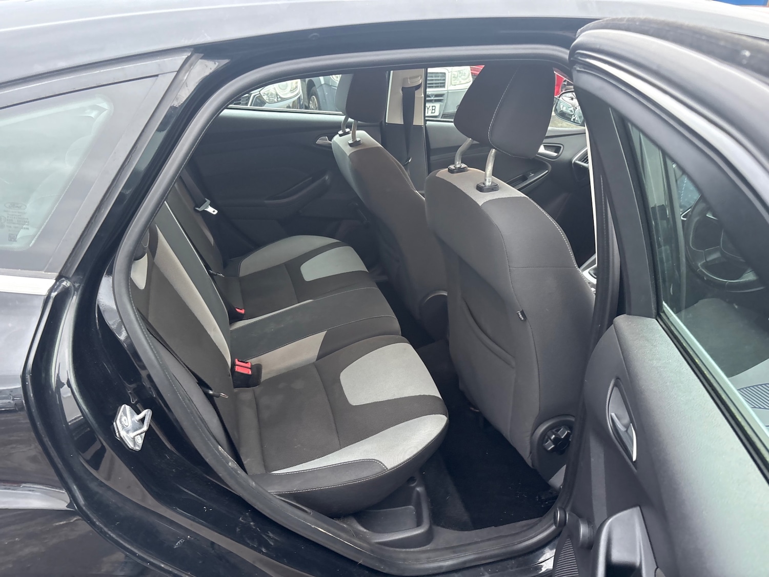 Used Ford Focus 2012 for sale - 77607210: Photo 14