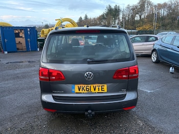 Used Volkswagen Touran 2011 for sale - 76418669: Photo