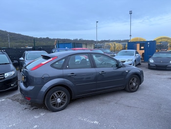 Used Ford Focus 2005 for sale - 78187212: Photo