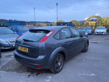 Used Ford Focus 2005 for sale - 78187212: Photo