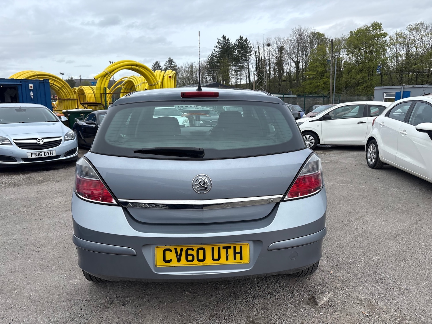 Used Vauxhall Astra 2010 for sale - 78198141: Photo 3