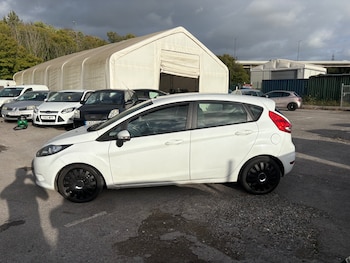 Used Ford Fiesta 2009 for sale - 75960207: Photo
