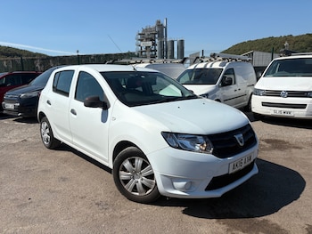 Used Dacia Sandero 2016 for sale - 79513024: Photo