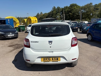 Used Dacia Sandero 2016 for sale - 79513024: Photo