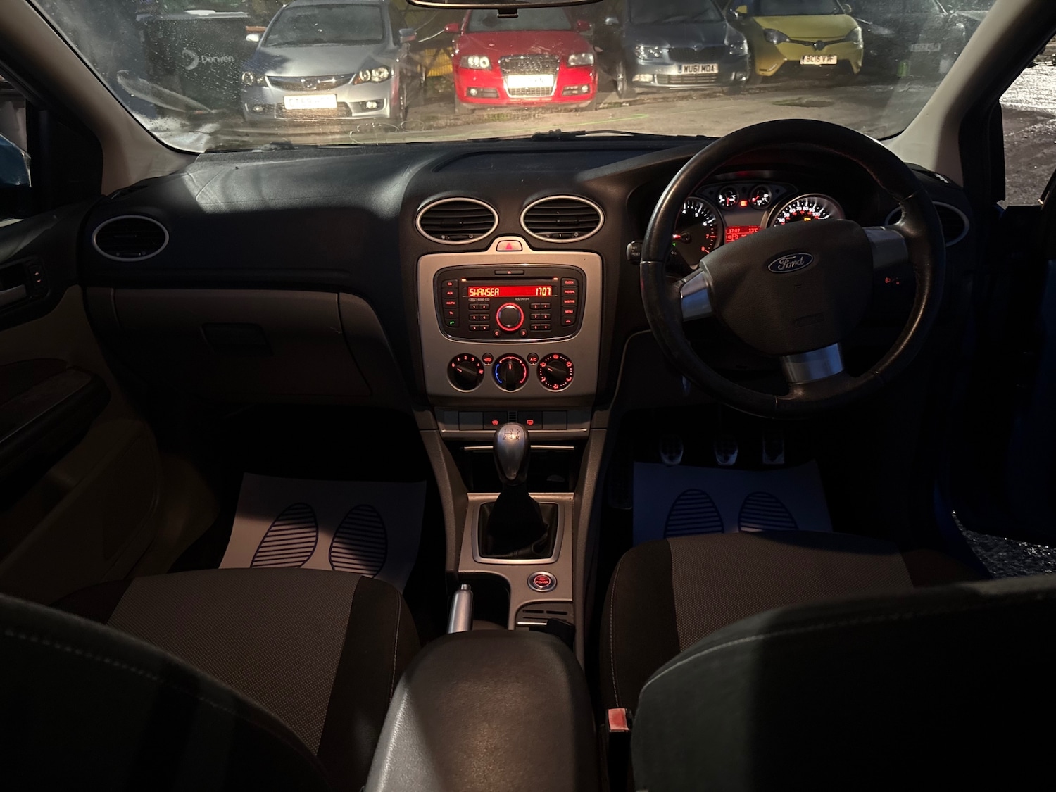 Used Ford Focus 2010 for sale - 76519552: Photo 8