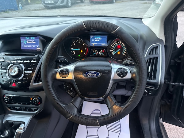 Used Ford Focus 2014 for sale - 75694905: Photo 12
