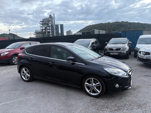 Used Ford Focus 2014 for sale - 75694905: Photo 2