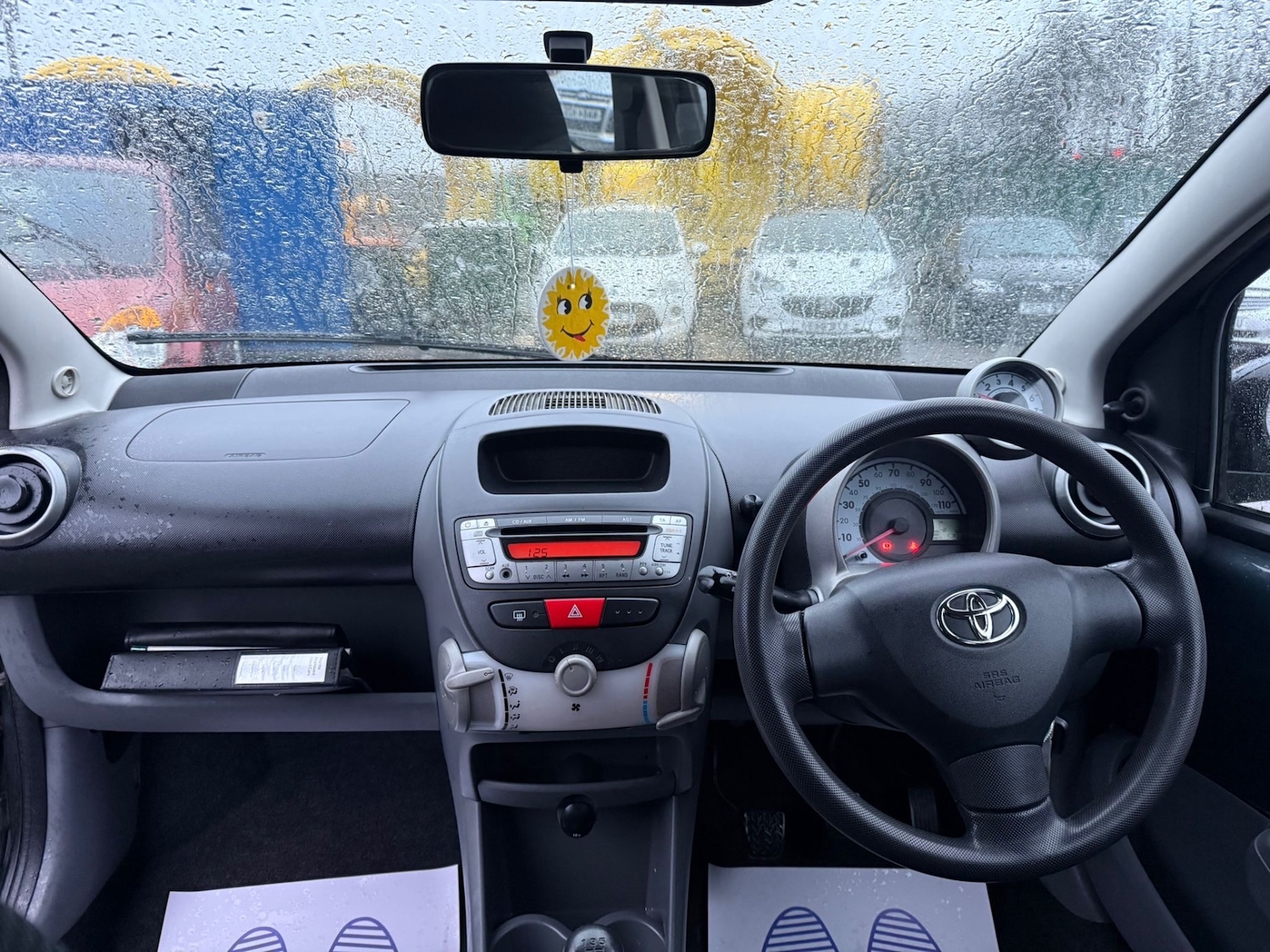 Used Toyota AYGO 2005 for sale - 77681970: Photo 9