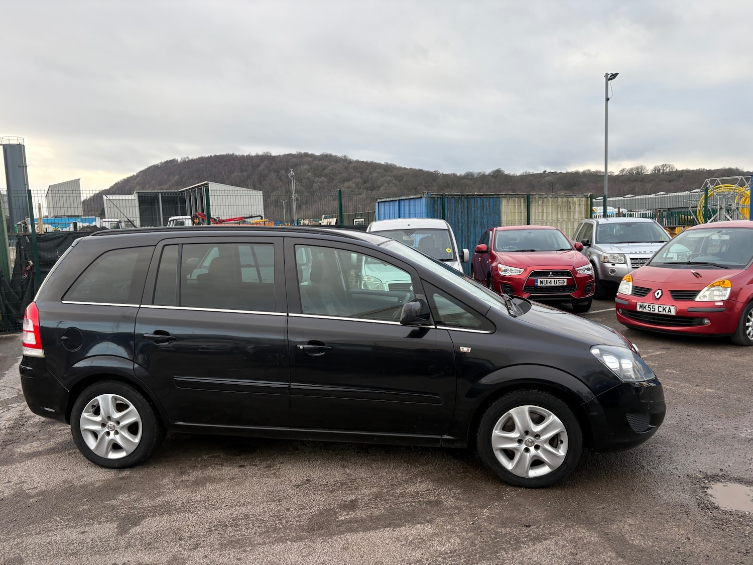Used Vauxhall Zafira 2011 for sale - 77607188: Photo 2