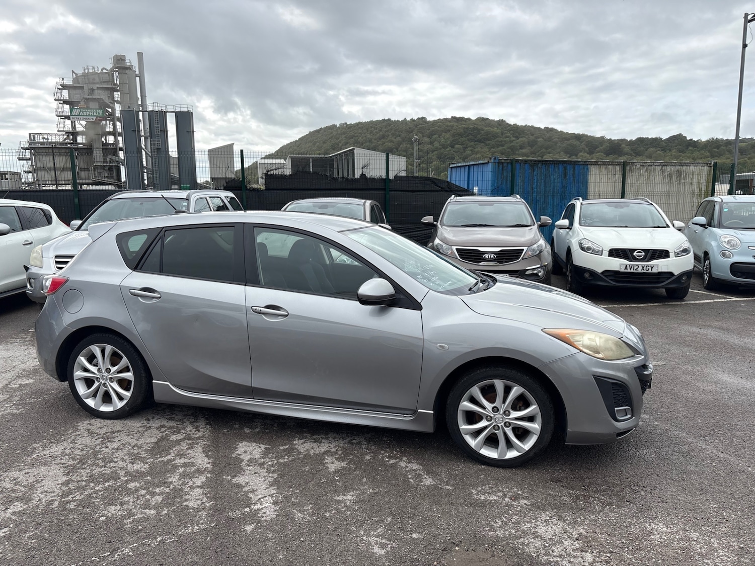 Used Mazda Mazda3 2009 for sale - 75996519: Photo 2