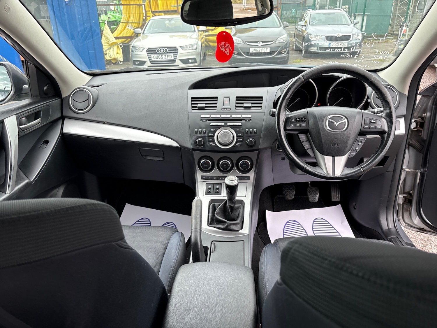 Used Mazda Mazda3 2009 for sale - 75996519: Photo 7