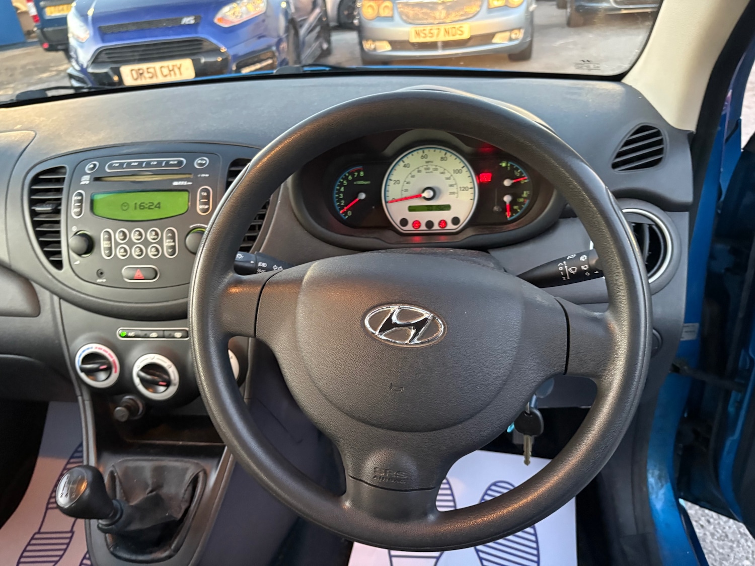 Used Hyundai i10 2010 for sale - 76696639: Photo 10