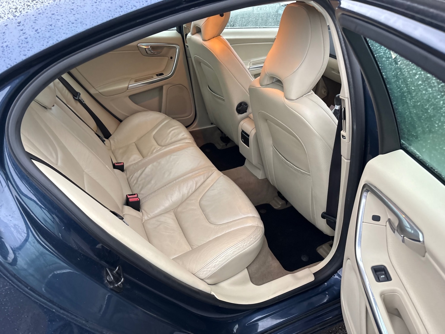 Used Volvo S60 2012 for sale - 76526473: Photo 16