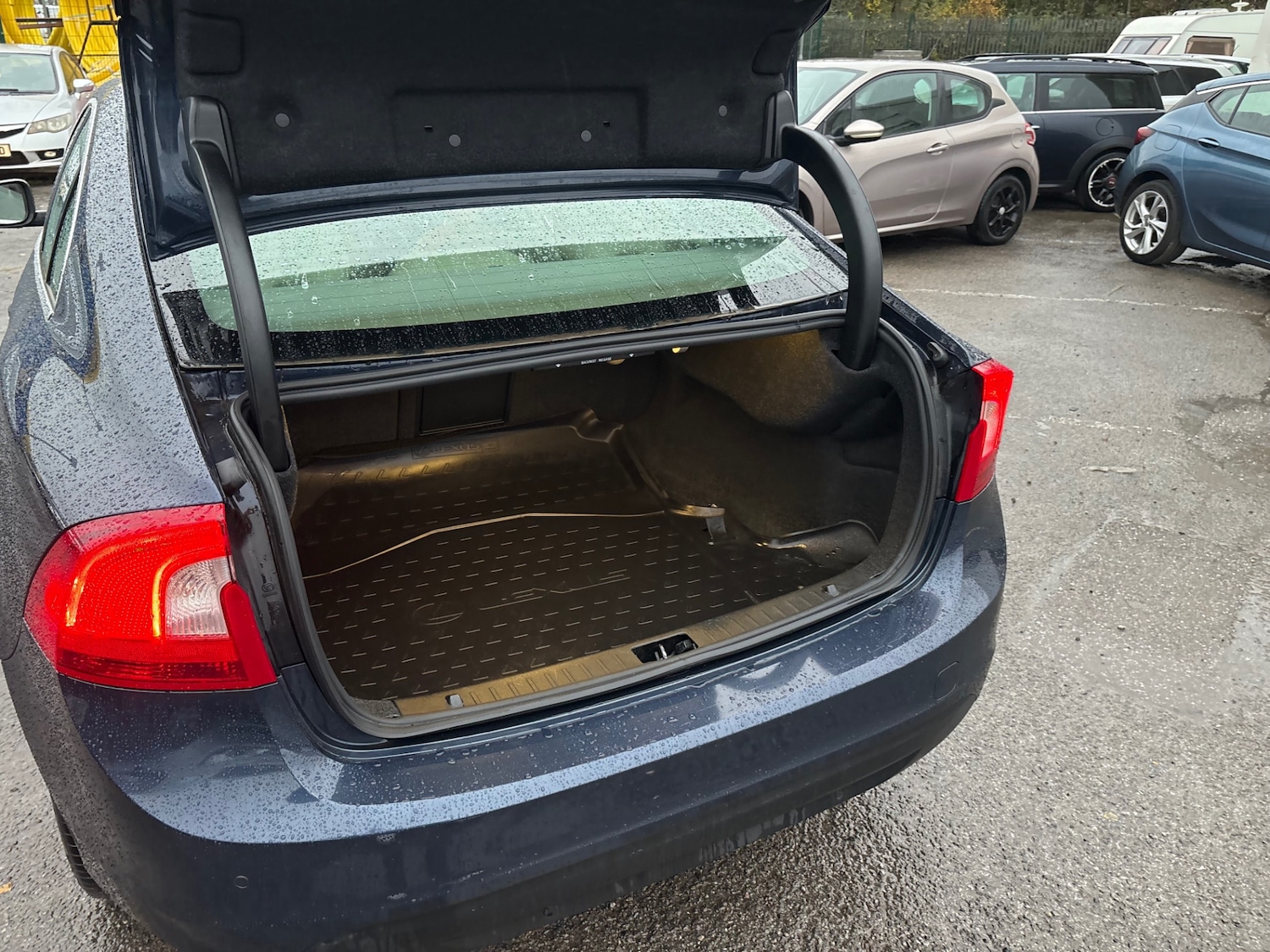 Used Volvo S60 2012 for sale - 76526473: Photo 17