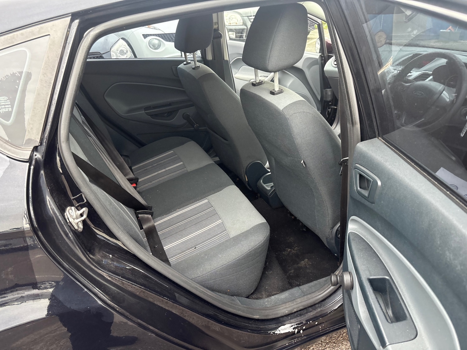 Used Ford Fiesta 2010 for sale - 76505652: Photo 13