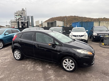 Used Ford Fiesta 2010 for sale - 76505652: Photo
