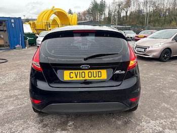 Used Ford Fiesta 2010 for sale - 76505652: Photo