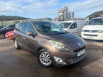 Used Renault Grand Scenic 2010 for sale - 79583717: Photo