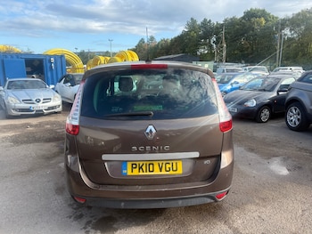 Used Renault Grand Scenic 2010 for sale - 79583717: Photo