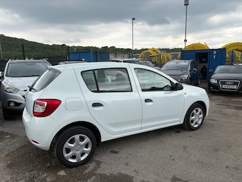 Used Dacia Sandero 2016 for sale - 78640541: Photo