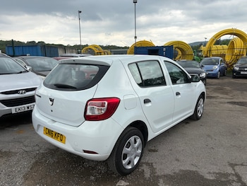 Used Dacia Sandero 2016 for sale - 78640541: Photo