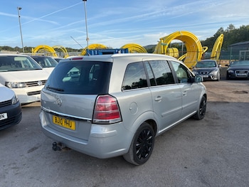 Used Vauxhall Zafira 2010 for sale - 79397378: Photo