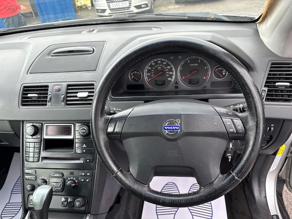 Used Volvo XC90 2005 for sale - 75996529: Photo 11