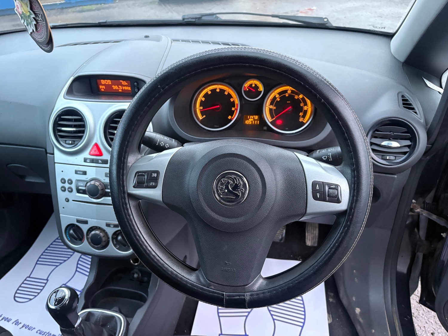 Used Vauxhall Corsa 2010 for sale - 76746268: Photo 9