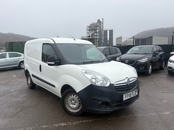 Used Vauxhall Combo 2018 for sale - 77998779: Photo