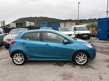 Used Mazda Mazda2 2011 for sale - 76004655: Photo 2