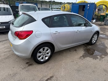 Used Vauxhall Astra 2015 for sale - 79736372: Photo