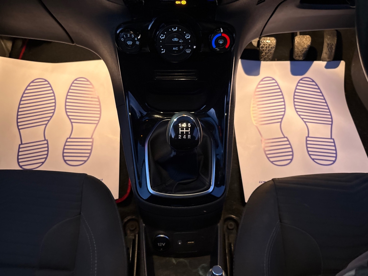 Used Ford Fiesta 2015 for sale - 76684475: Photo 16