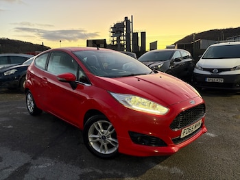 2015 (65) - 1.25 82 Zetec 3dr -