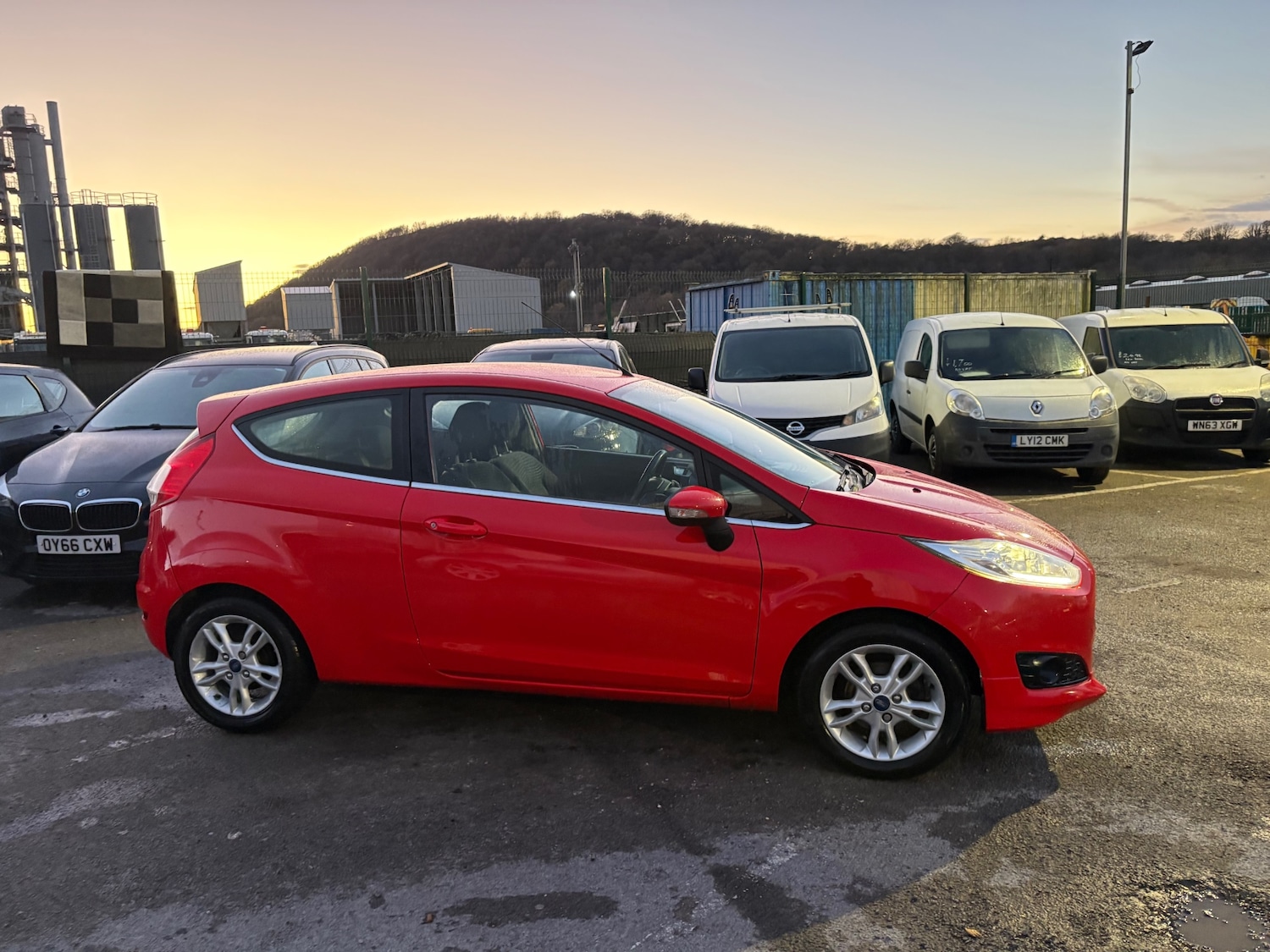 Used Ford Fiesta 2015 for sale - 76684475: Photo 2