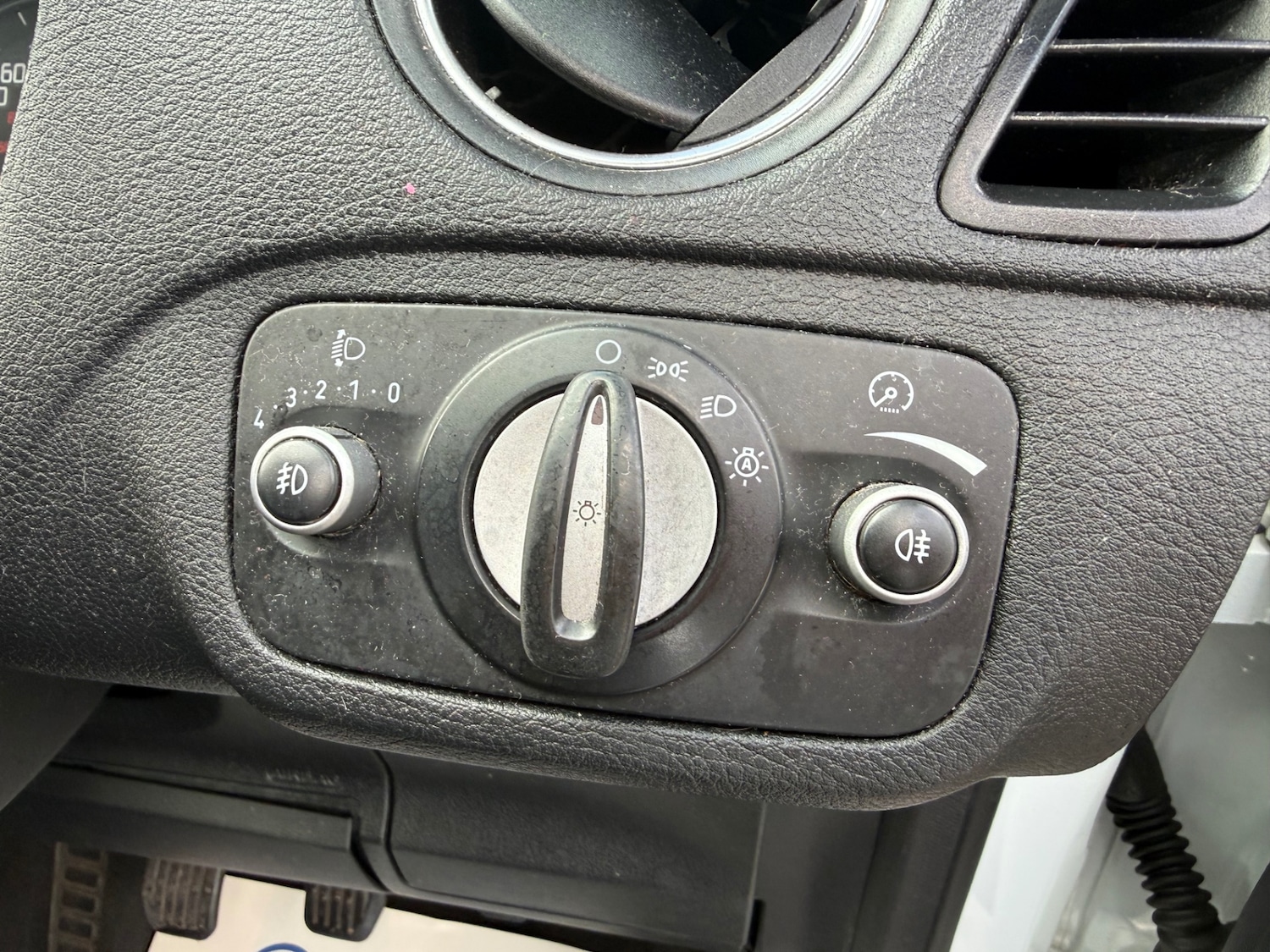 Used Ford S-Max 2011 for sale - 78054447: Photo 11