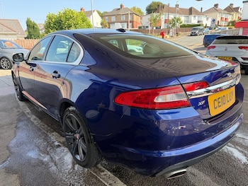 Used Jaguar XF 2010 for sale - 79331039: Photo
