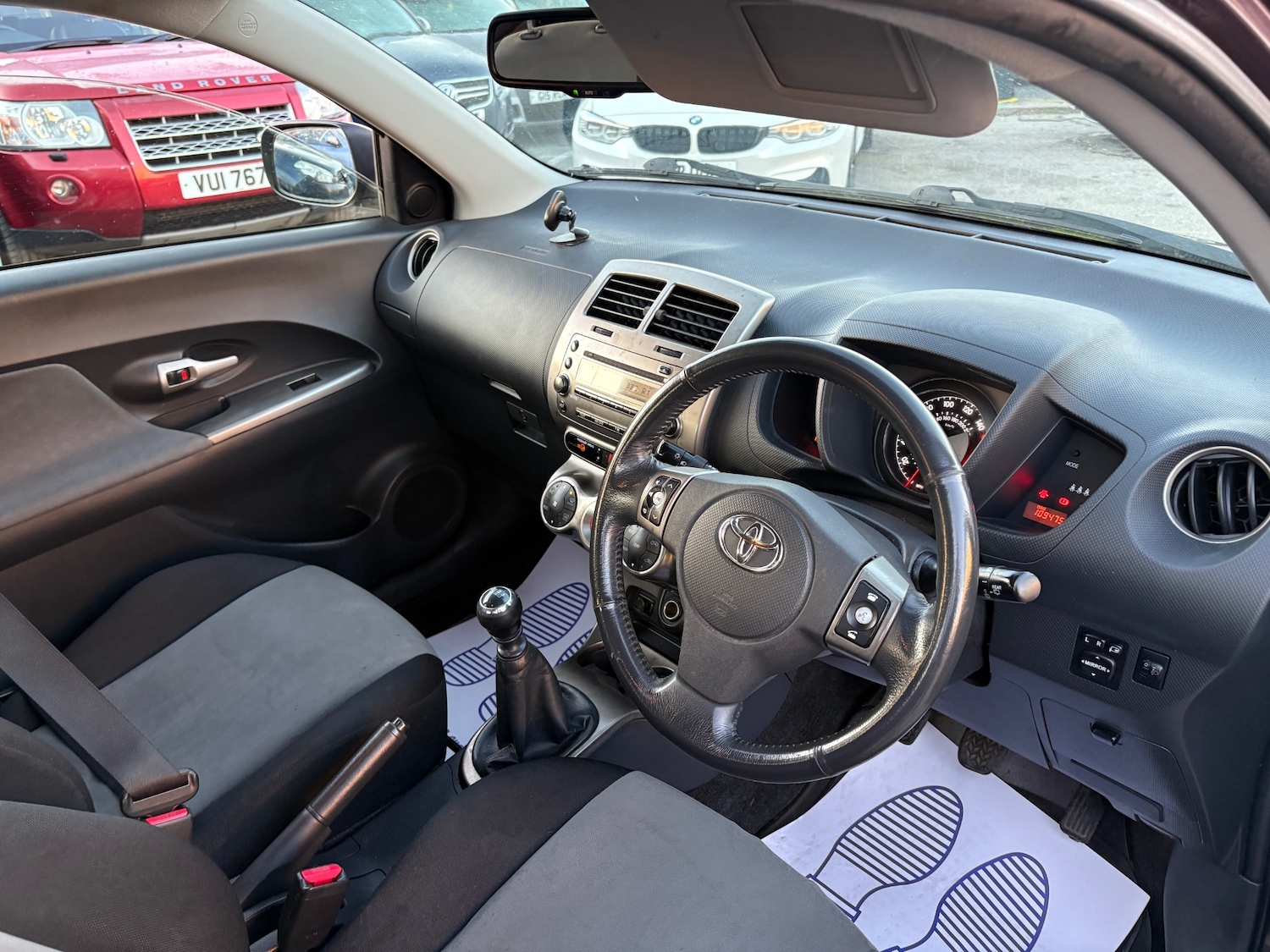 Used Toyota Urbancruiser 2011 for sale - 77079238: Photo 11