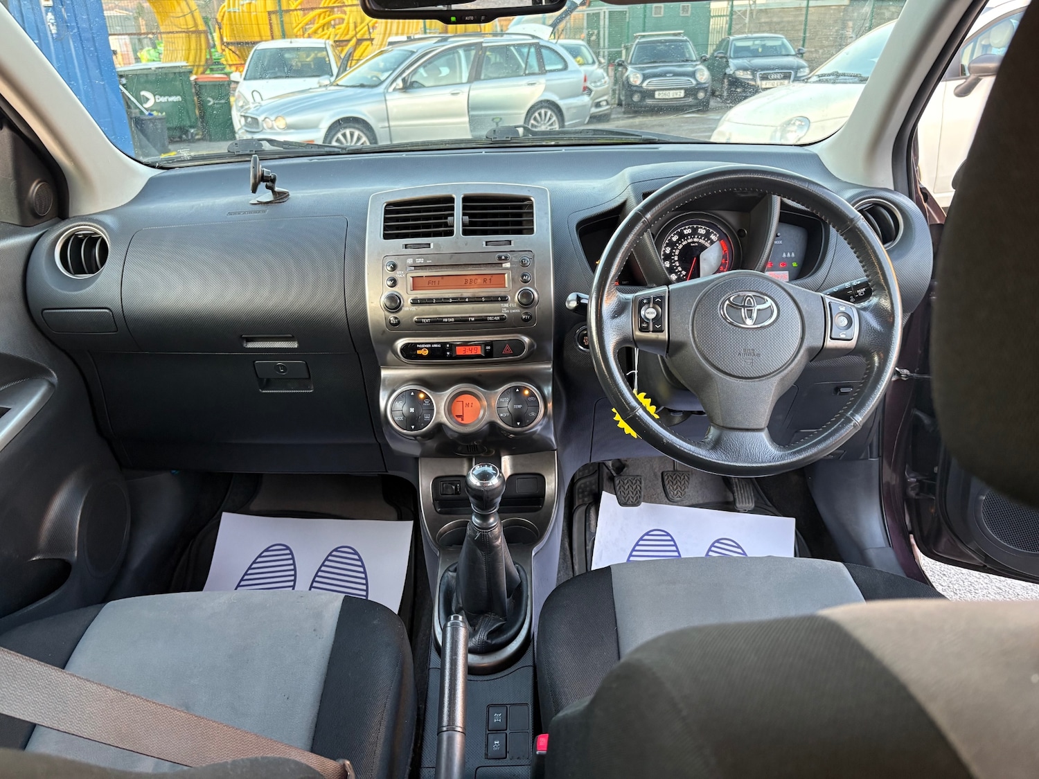 Used Toyota Urbancruiser 2011 for sale - 77079238: Photo 9